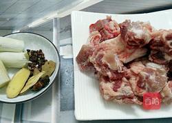 香酥排骨的做法图解1