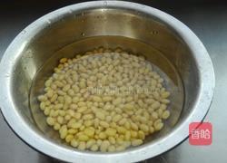 核桃花生豆浆的做法图解2