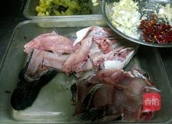 酸菜生鱼的做法图解3