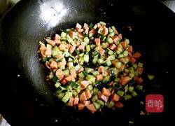 黄瓜火腿蛋炒烟斗意面的做法图解14