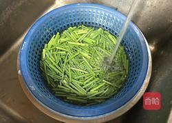 韭苔炒肉的做法图解3