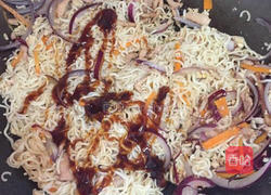 炒细面的做法图解6