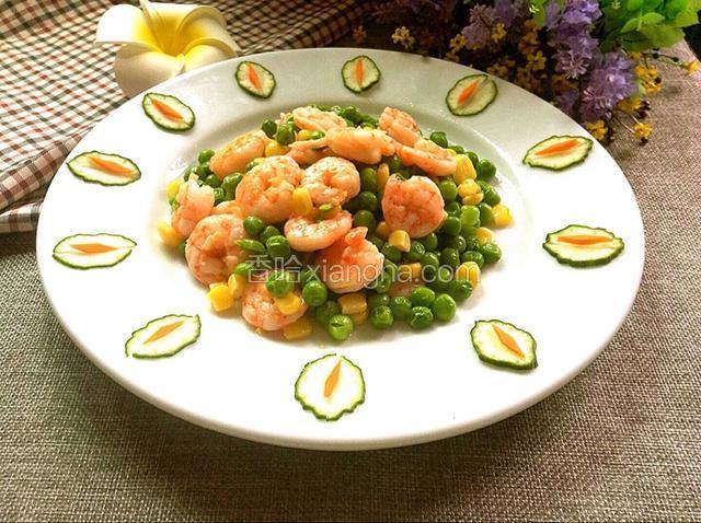 青豆玉米炒虾仁