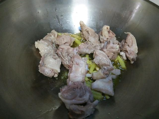 下鸭肉