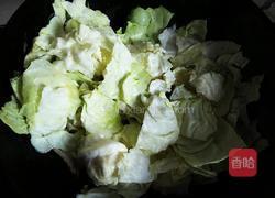 甘蓝炒肉的做法图解7