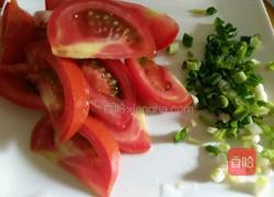 番茄鸡蛋面的做法图解2