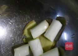 清炖鲫鱼的做法图解1