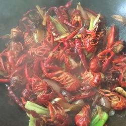 口味小龙虾的做法[图]