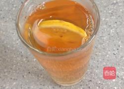 柠檬冰红茶的做法图解2