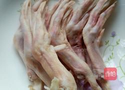 凉拌鸭掌的做法图解1