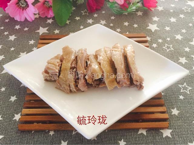 捞出控水，凉后装保鲜袋放冰箱冷藏，吃的时候拿出切块即可