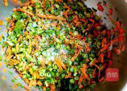 芹菜丸子的做法图解3