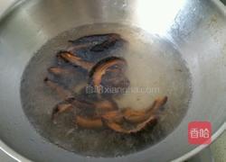 大葱烧海参的做法图解1