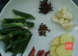 鱼炖豆腐的做法图解2