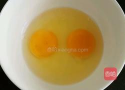 摊蛋皮的做法图解1