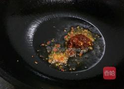 洋葱炒回锅肉的做法图解3