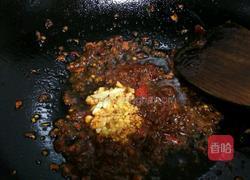 洋葱炒回锅肉的做法图解4