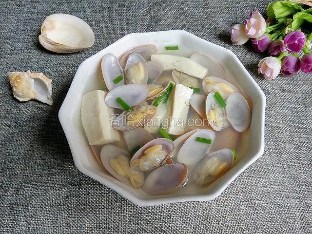 花蛤豆腐汤