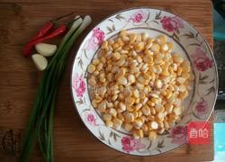 肉末玉米的做法图解1