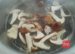 花甲香菇汤的做法图解5