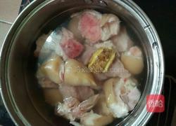 花生猪脚汤的做法图解2