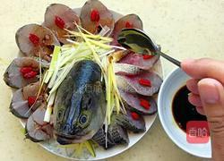 孔雀开屏鲈鱼的做法图解3