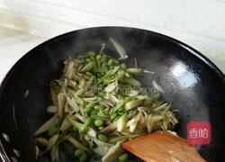 襄荷炒毛豆的做法图解4