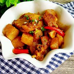 红烧土豆鸡翅的做法[图]