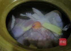 山药老母鸡汤的做法图解3