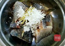 糖醋鱼块的做法图解2