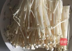 金针菇培根的做法图解2