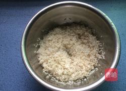 香菇腊肠焖饭的做法图解5