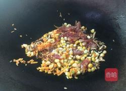 香菇臘腸燜飯的做法圖解6