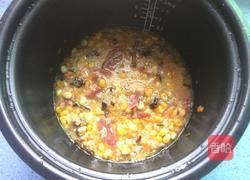 香菇腊肠焖饭的做法图解8