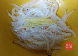银鱼汤的做法图解1