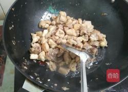 青椒炒鸡的做法图解3