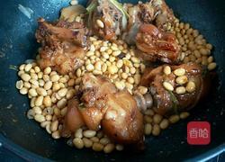 黄豆炖猪蹄的做法图解10