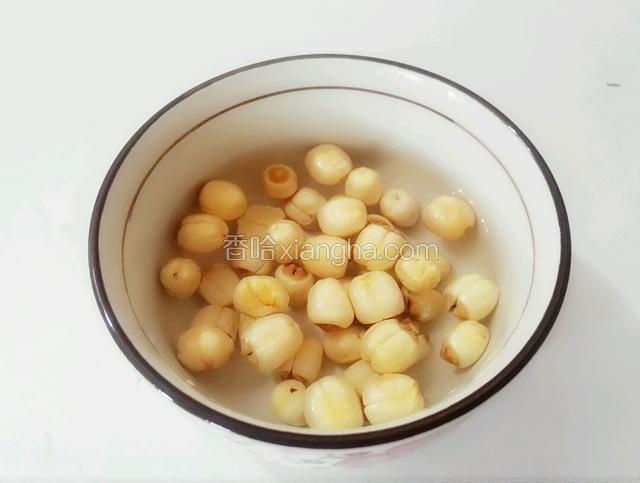 莲子提前泡水