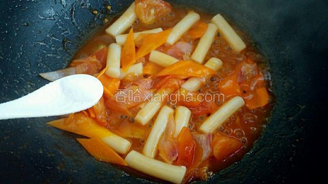 调入适量的食用盐。