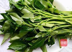 炒空心菜梗的做法图解1