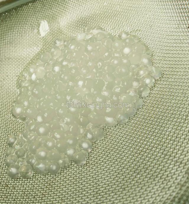 沥水后换凉白开水（可以直接吃的水）