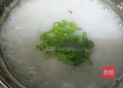 砂锅皮蛋瘦肉粥的做法图解6