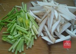 芹菜杏鲍菇炒干贝的做法图解2