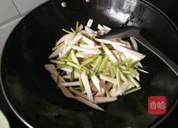 芹菜杏鲍菇炒干贝的做法图解5