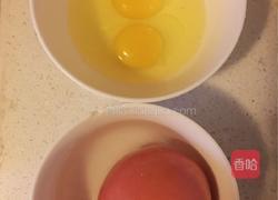 西红柿鸡蛋饼的做法图解1