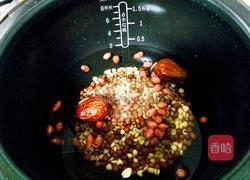 养颜粥的做法图解2