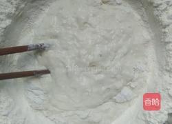 豇豆肉包子的做法图解2