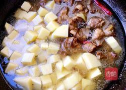 土豆烧肉的做法图解8