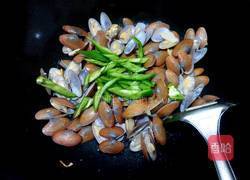 爆炒花甲的做法图解5