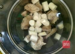 黑豆山药排骨汤的做法图解6